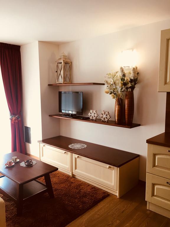 Residenza Eleonora Apartment เตมู ภายนอก รูปภาพ
