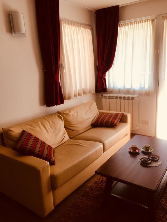 Residenza Eleonora Apartment เตมู ภายนอก รูปภาพ