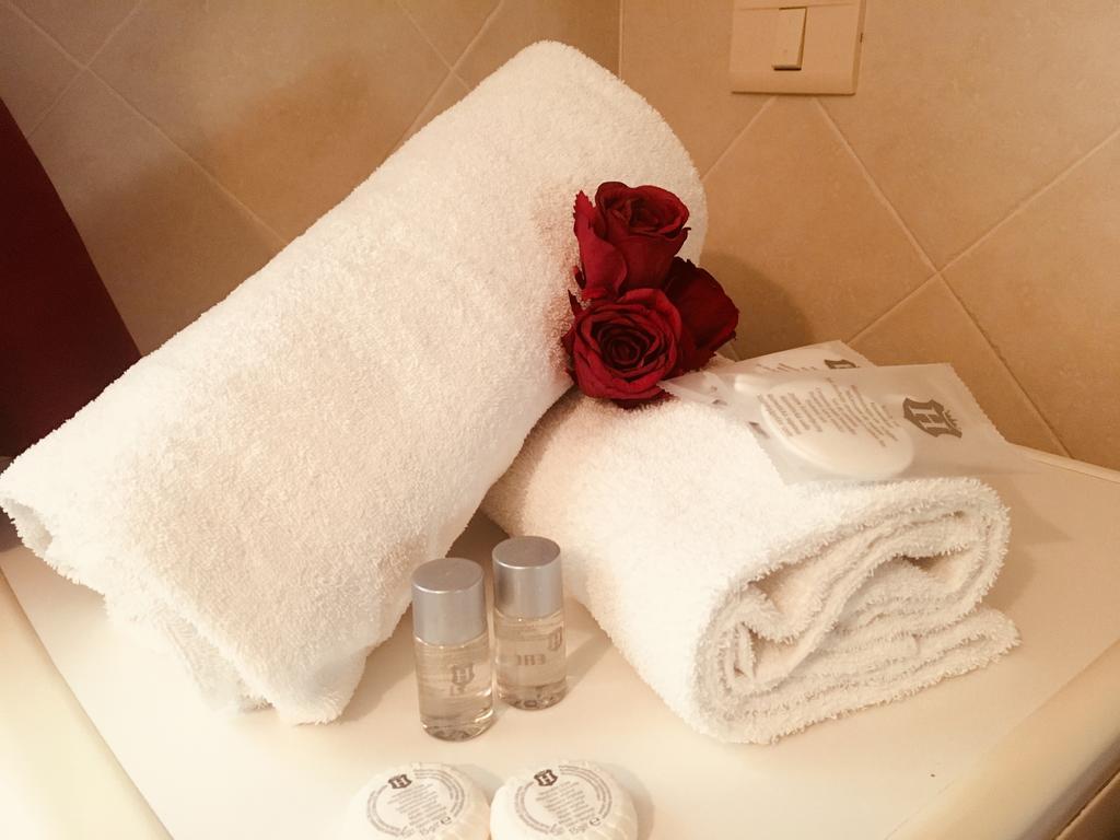 Residenza Eleonora Apartment เตมู ภายนอก รูปภาพ